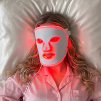 Lumé Red Light Mask